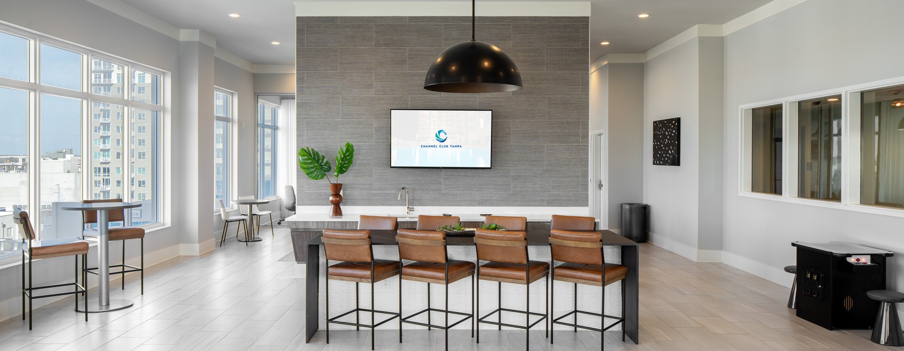 clubhouse with kitchen